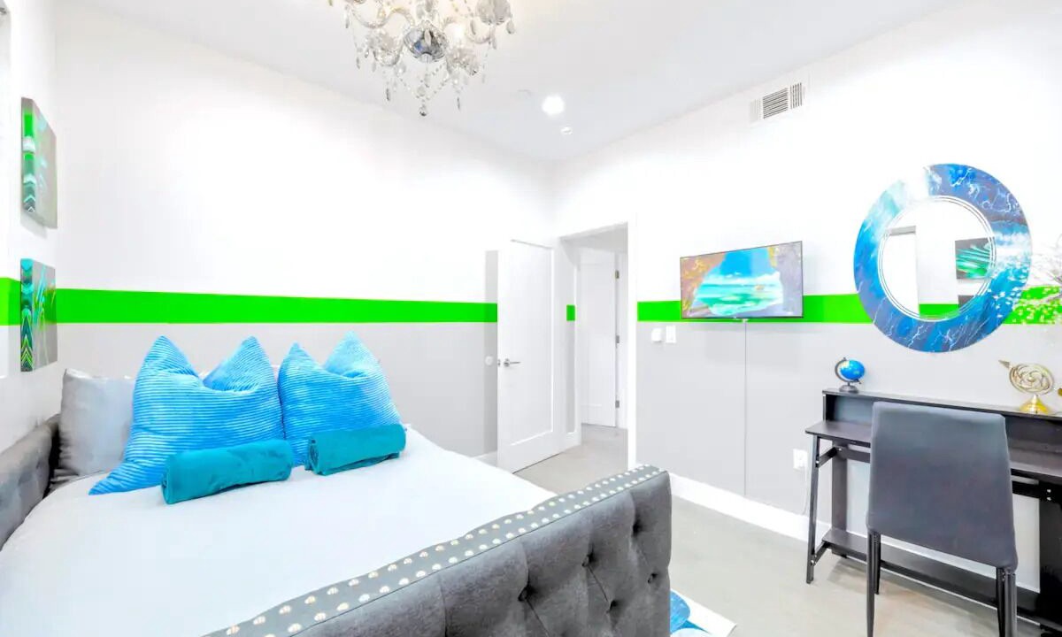 Photo of Bedroom in North Hollywood
