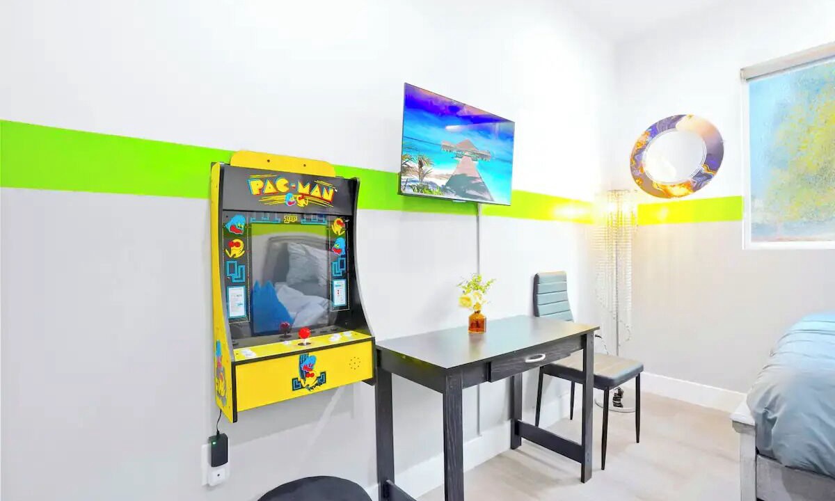 Photo of Bedroom in North Hollywood