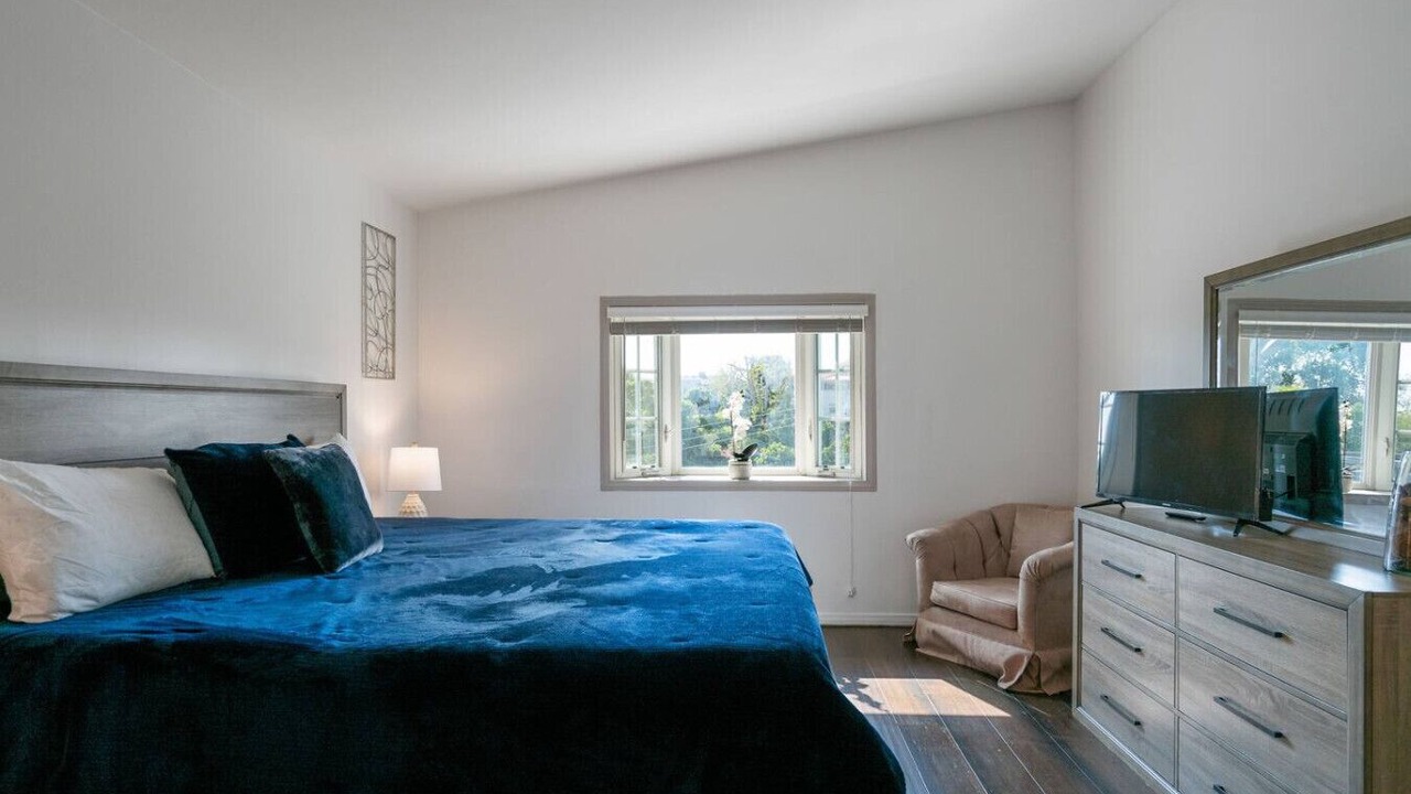 Photo of Bedroom in View Park-Windsor Hills