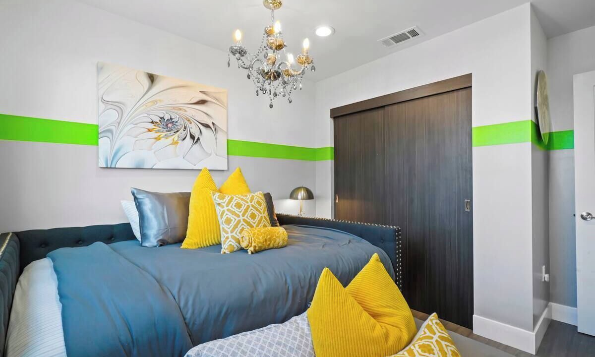 Photo of Bedroom in North Hollywood
