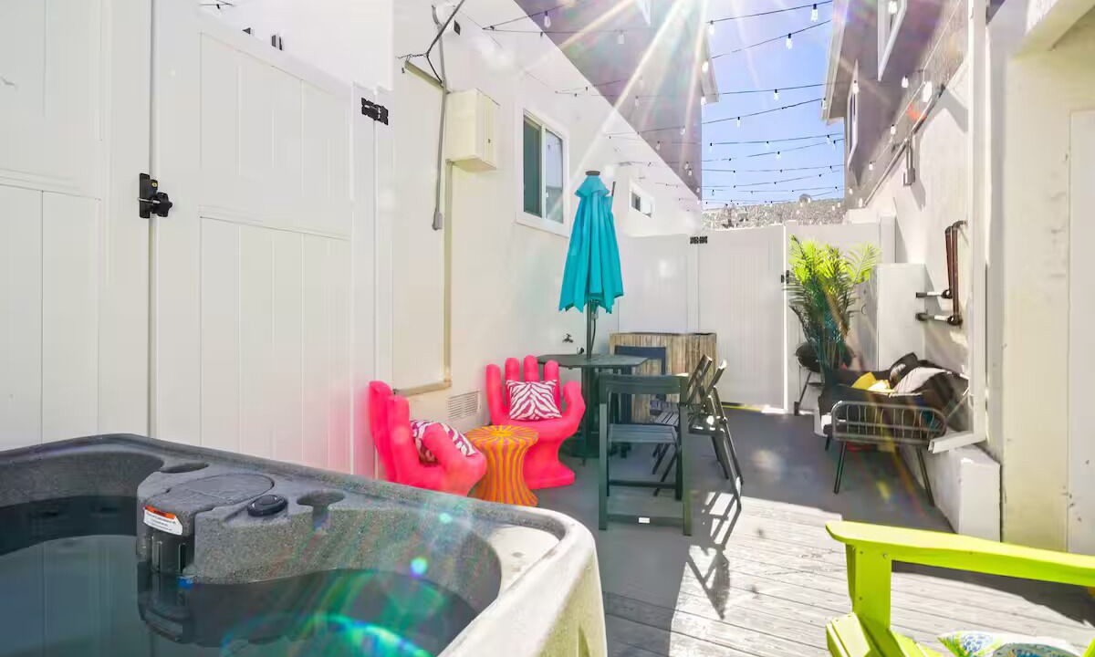 Photo of Patio Balcony in North Hollywood