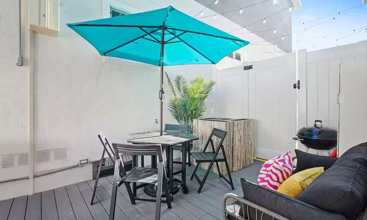 Photo of Outdoor in North Hollywood