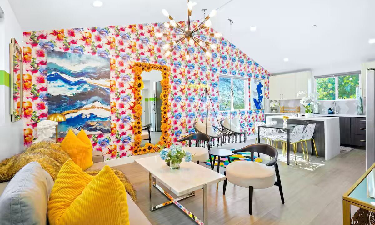 Photo of Livingroom in North Hollywood