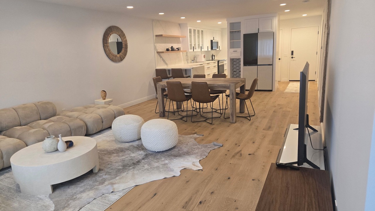 Photo of Livingroom in Verdugo Woodlands