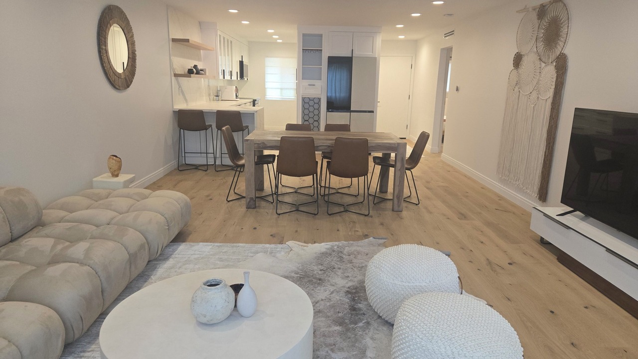 Photo of Livingroom in Verdugo Woodlands