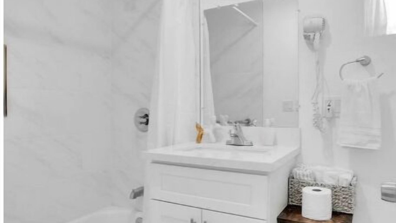 Photo of Bathroom in West Covina