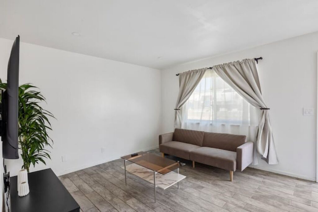 Photo of Livingroom in Patton