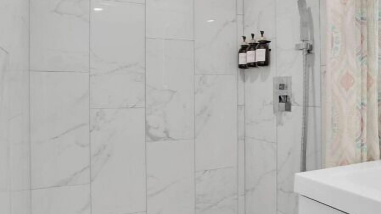 Photo of Bathroom in Huntington Park