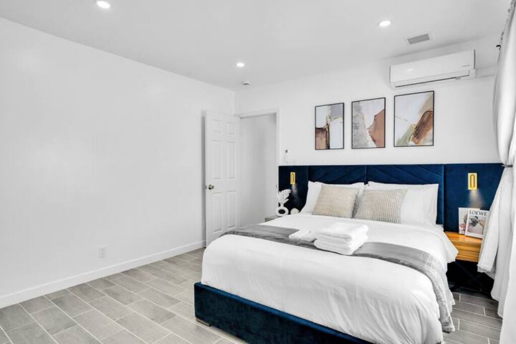 Photo of Bedroom in East Whittier