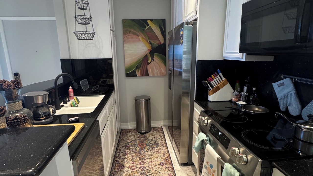 Photo of Kitchen in Central Malibu