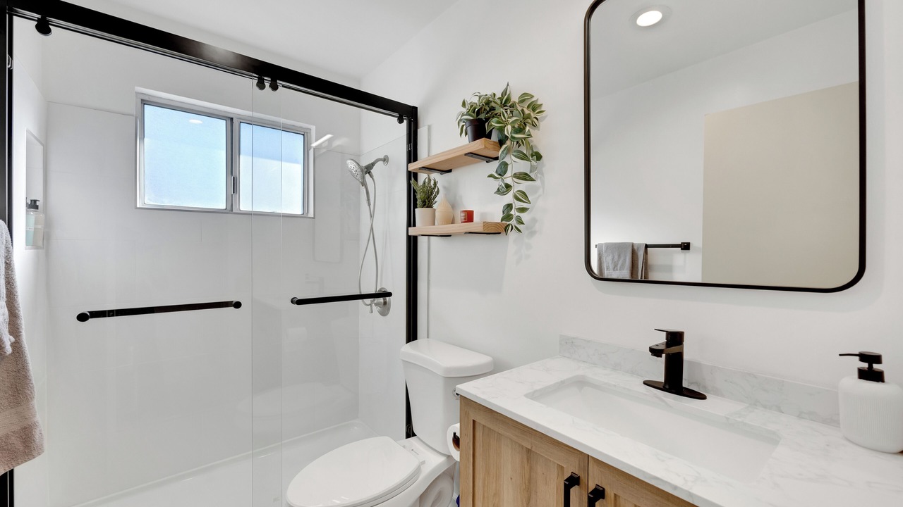 Photo of Bathroom in Azusa