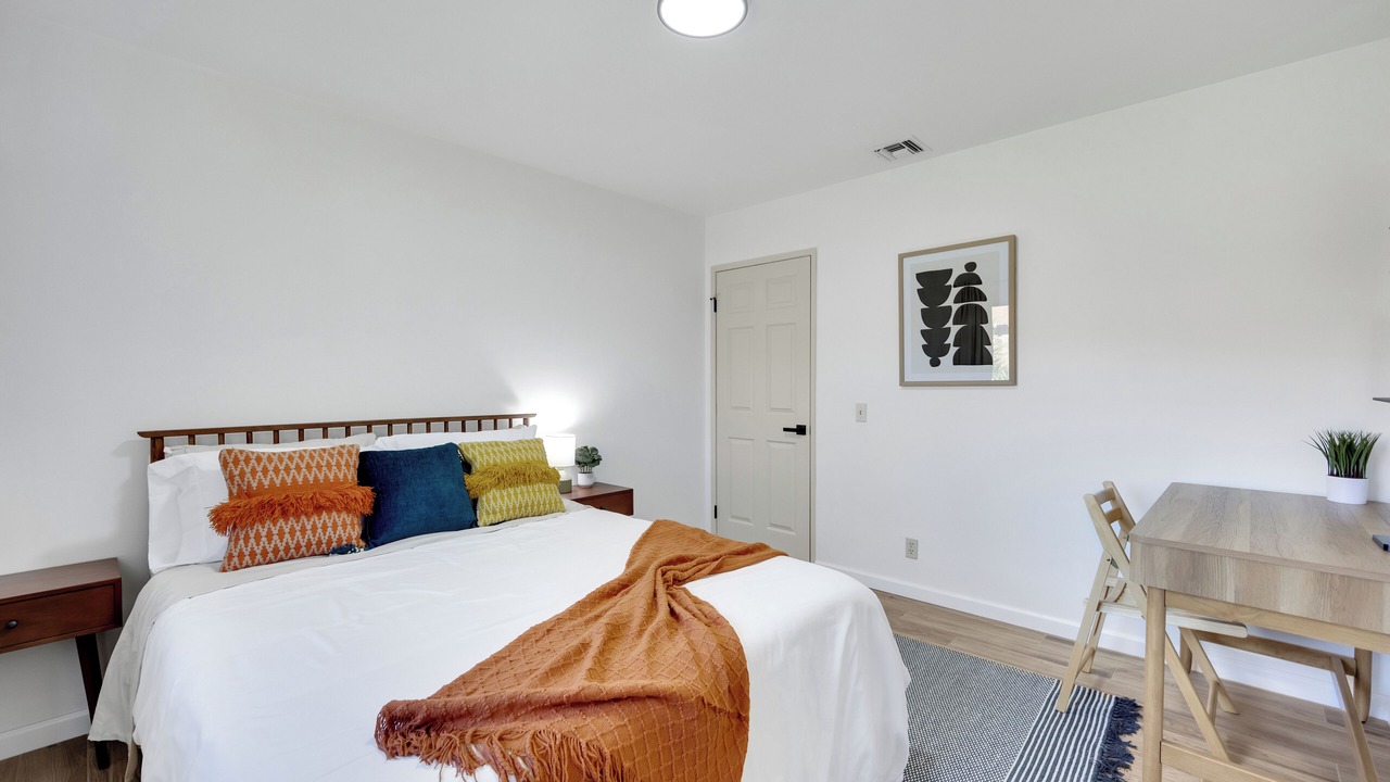Photo of Bedroom in Azusa