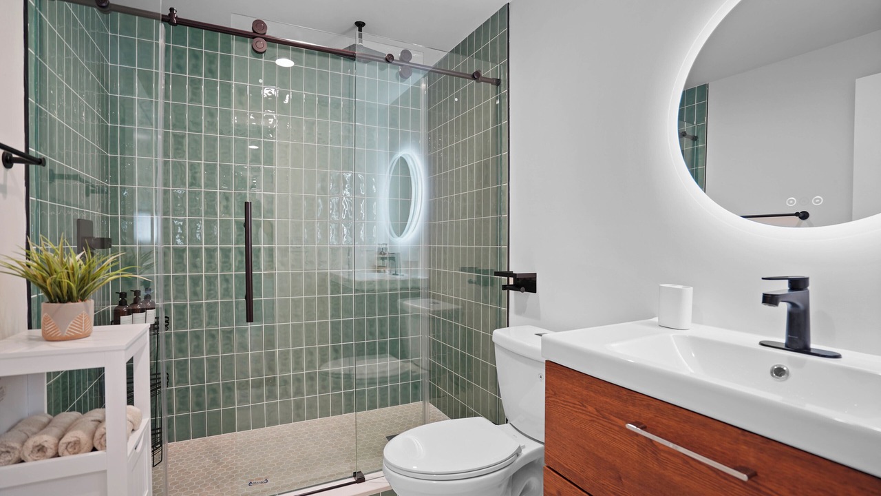 Photo of Bathroom in Duarte