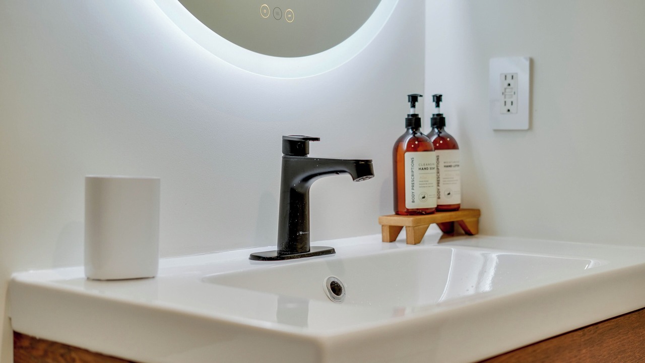 Photo of Bathroom in Duarte