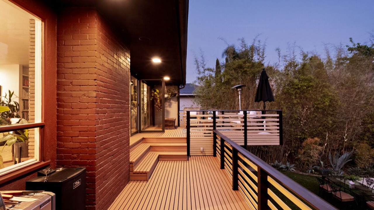 Photo of Patio Balcony in Los Feliz