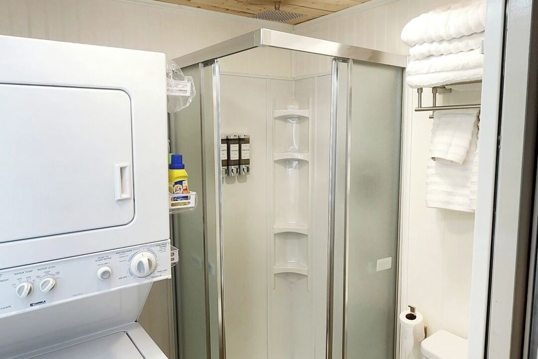 Photo of Bathroom in Woodland Hills