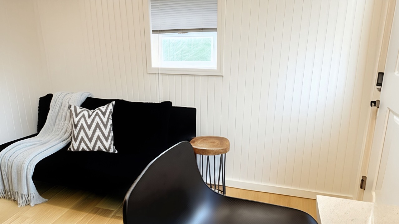 Photo of Livingroom in Woodland Hills