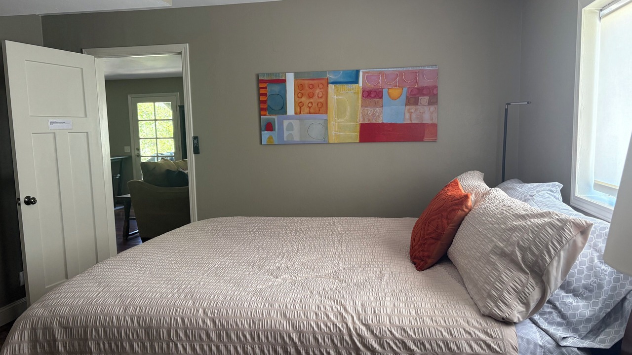 Photo of Bedroom in Kernville