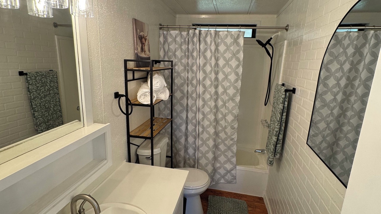 Photo of Bathroom in Knights Ferry