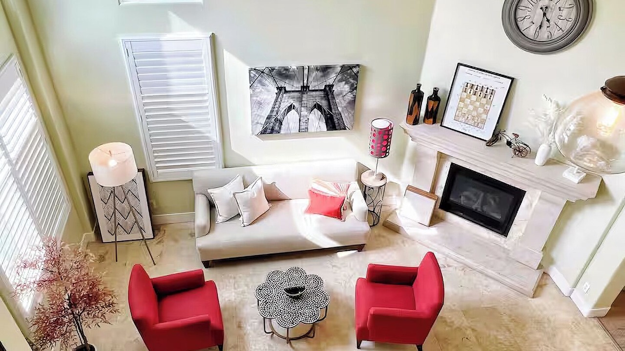 Photo of Livingroom in Hacienda Heights