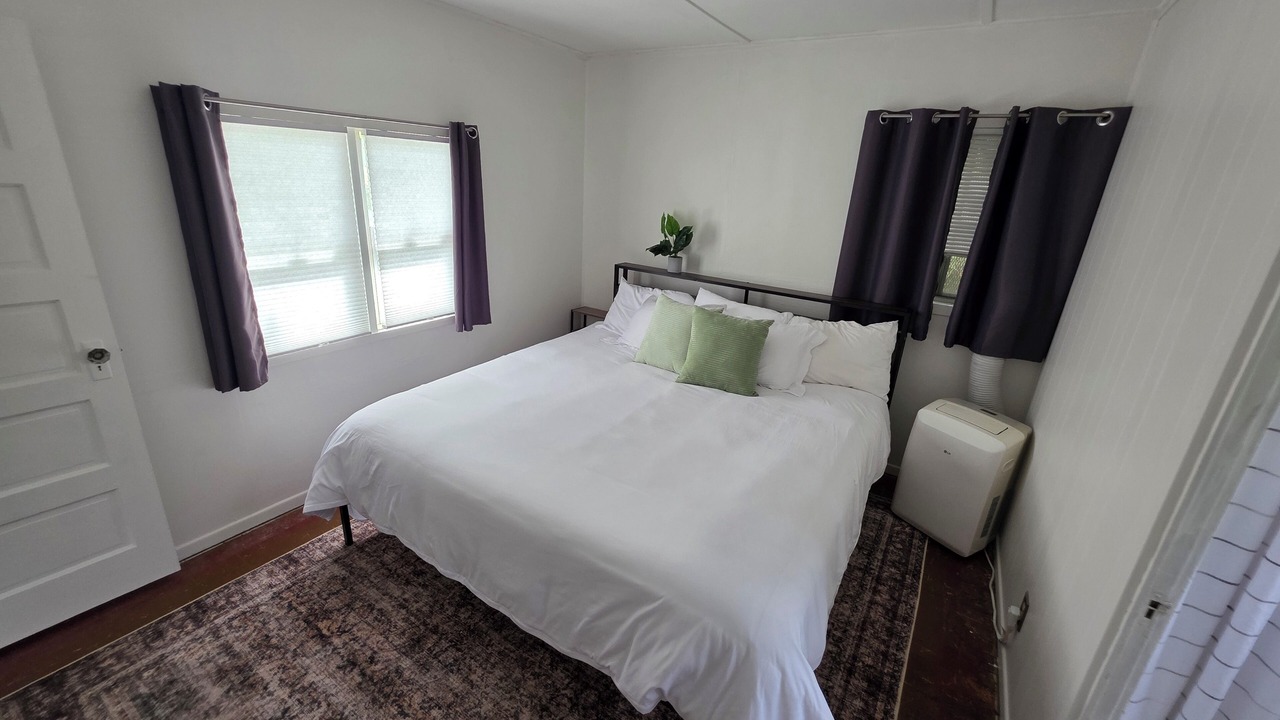 Photo of Bedroom in Highland Park