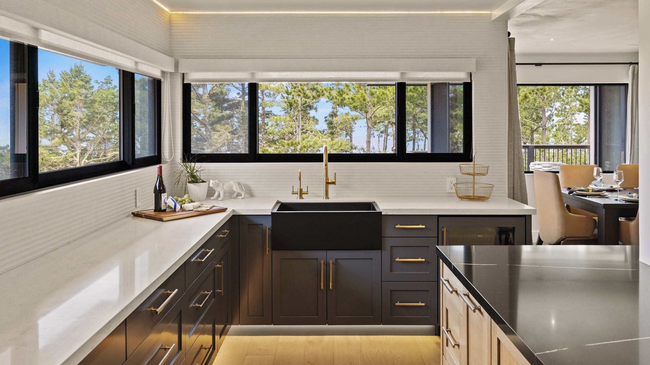 Photo of Kitchen in Del Monte Forest