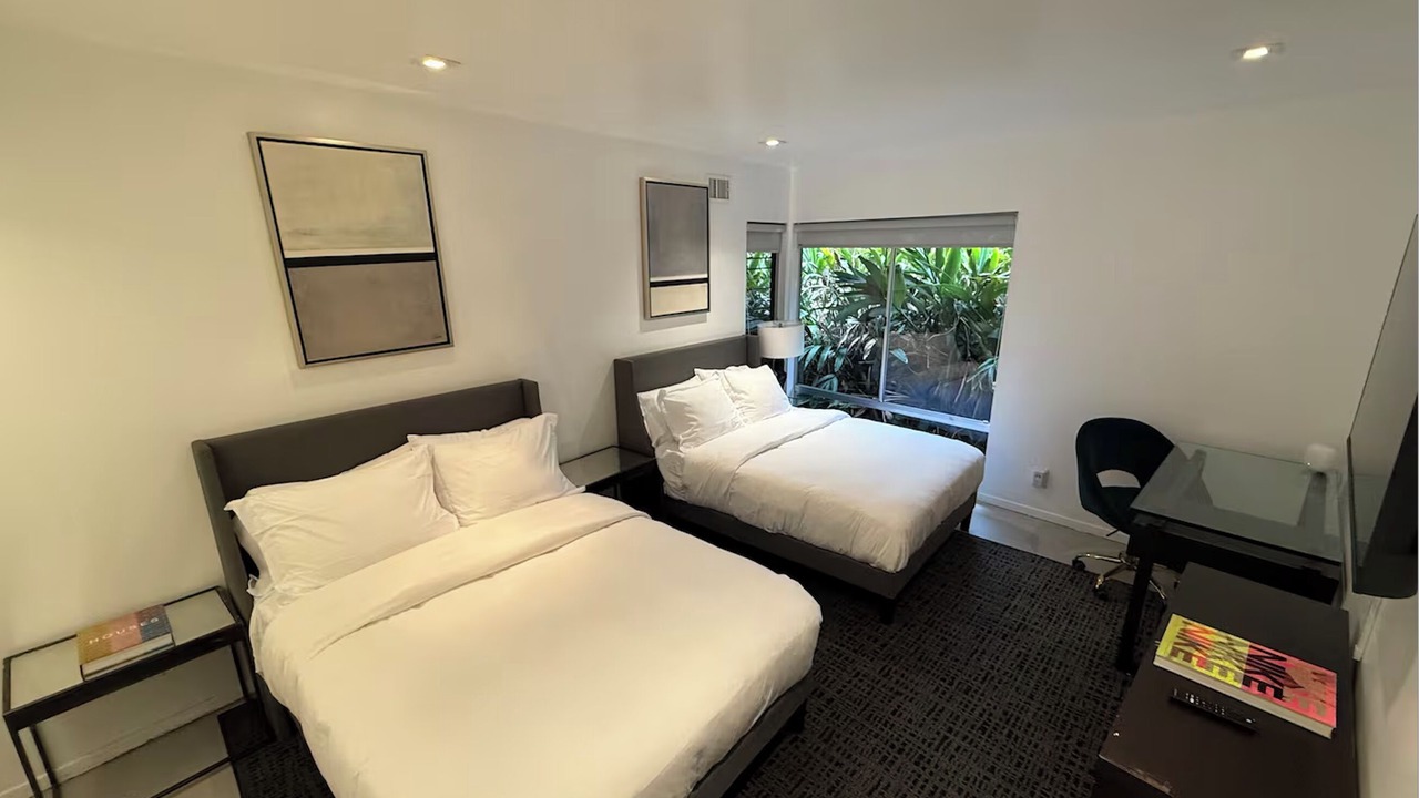 Photo of Bedroom in Crenshaw