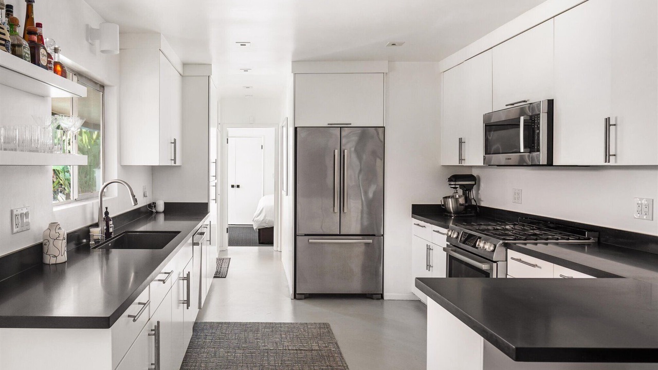 Photo of Kitchen in Crenshaw