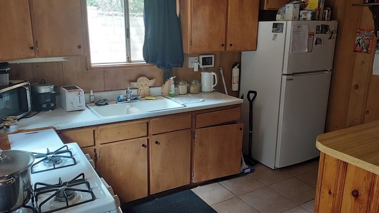 Photo of Kitchen in Forest Falls