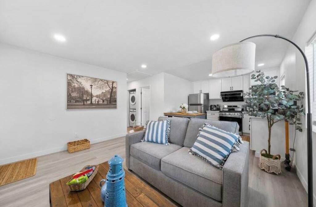 Photo of Livingroom in Bonita