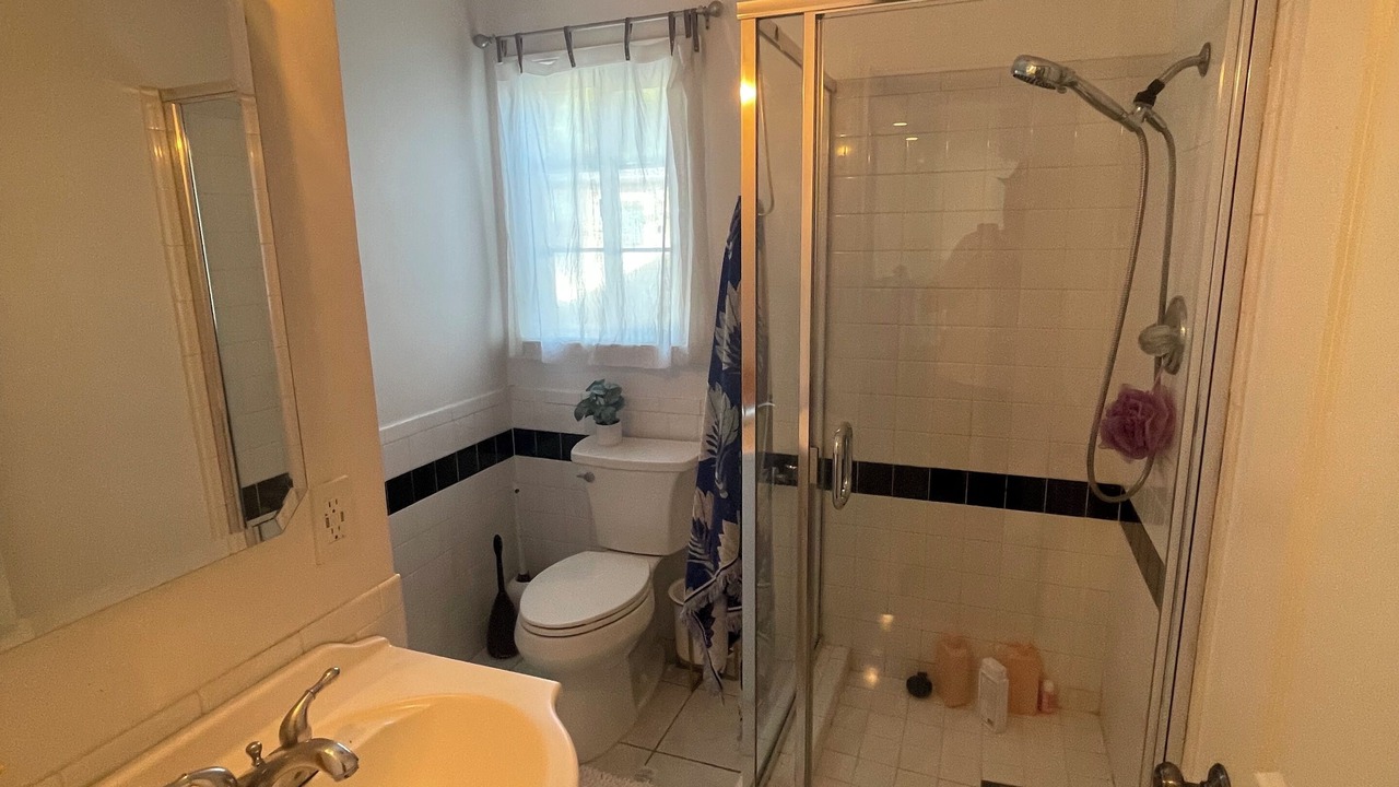 Photo of Bathroom in Northridge