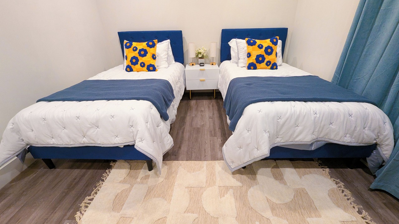 Photo of Bedroom in NoHo Arts District