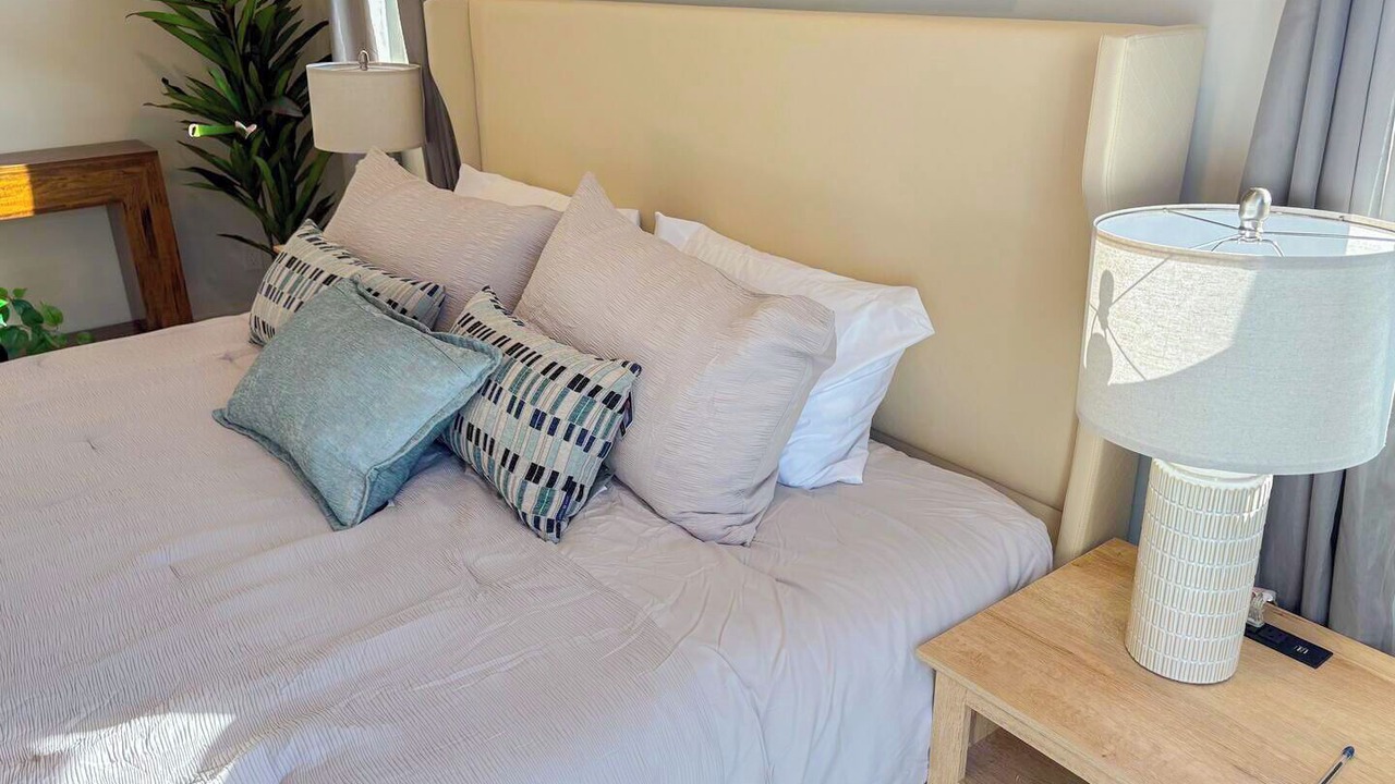 Photo of Bedroom in NoHo Arts District