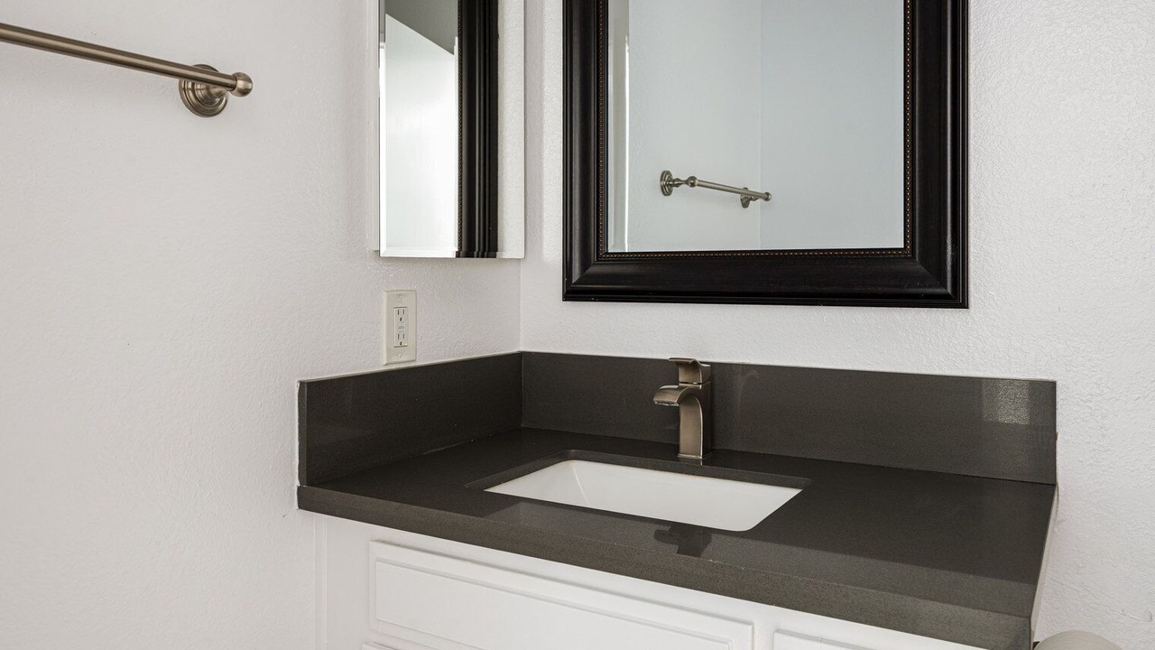 Photo of Bathroom in Sherman Oaks