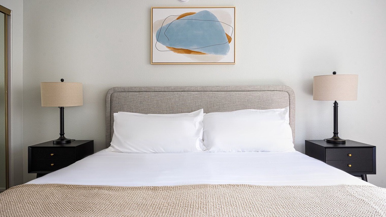 Photo of Bedroom in Sherman Oaks