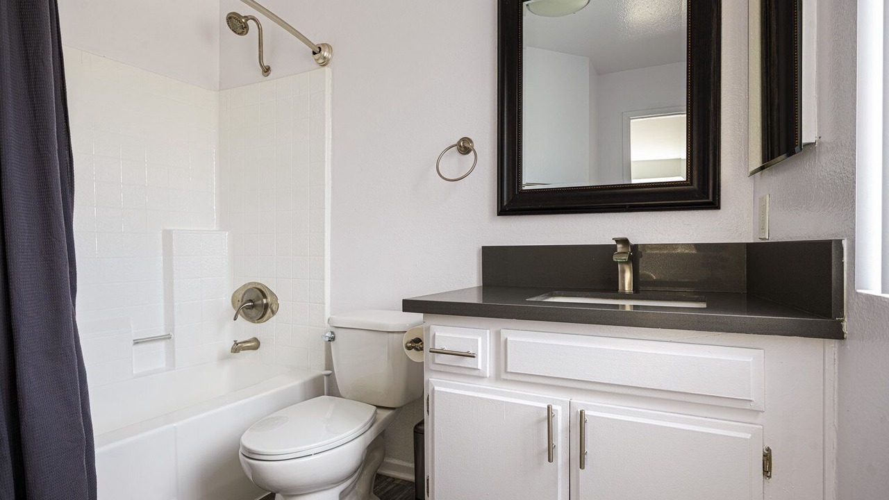 Photo of Bathroom in Sherman Oaks