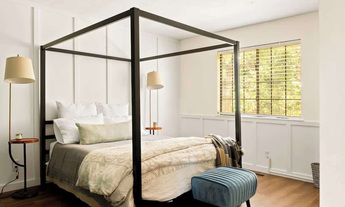 Photo of Bedroom in Blue Jay