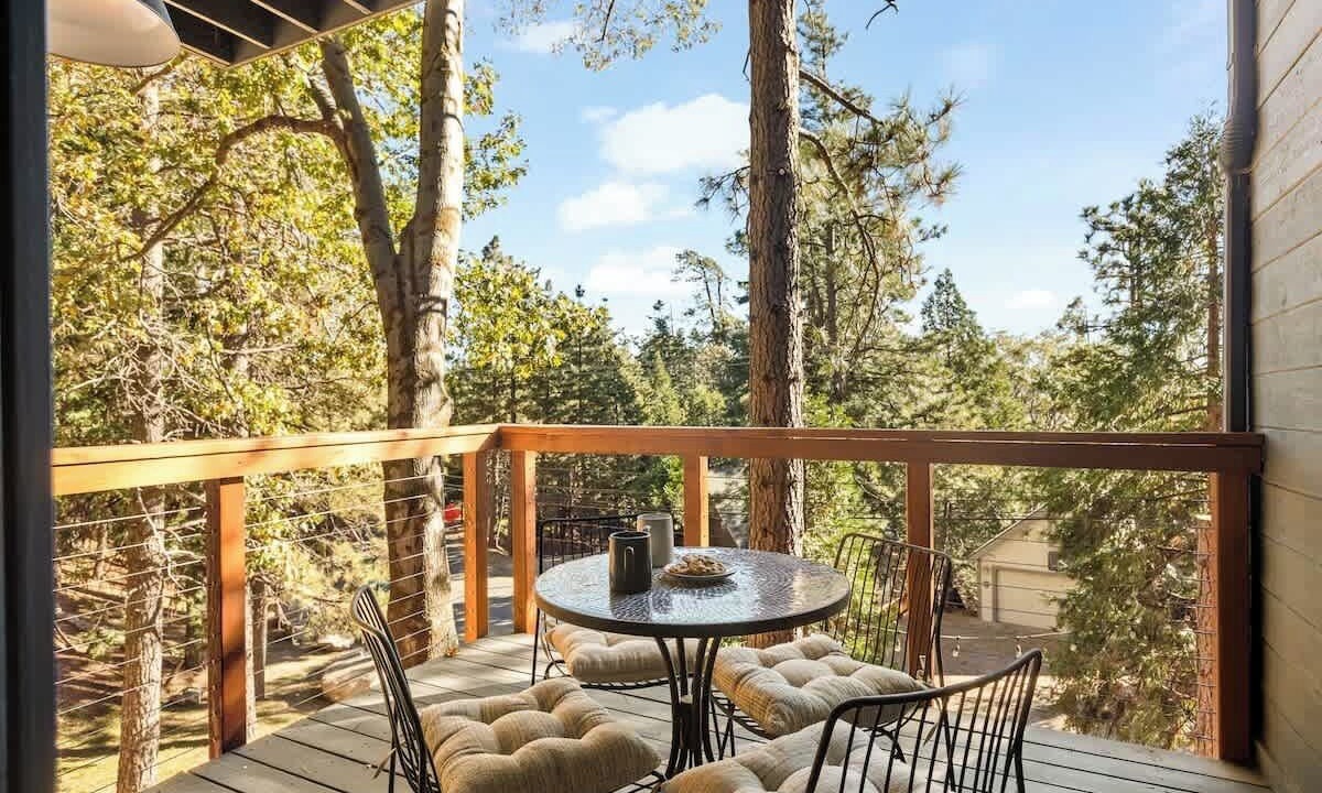 Photo of Outdoor in Blue Jay