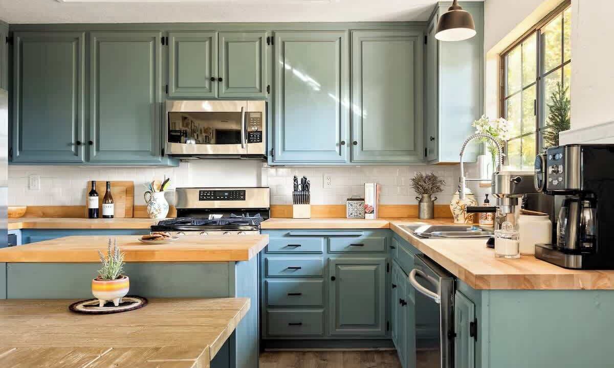 Photo of Kitchen in Blue Jay