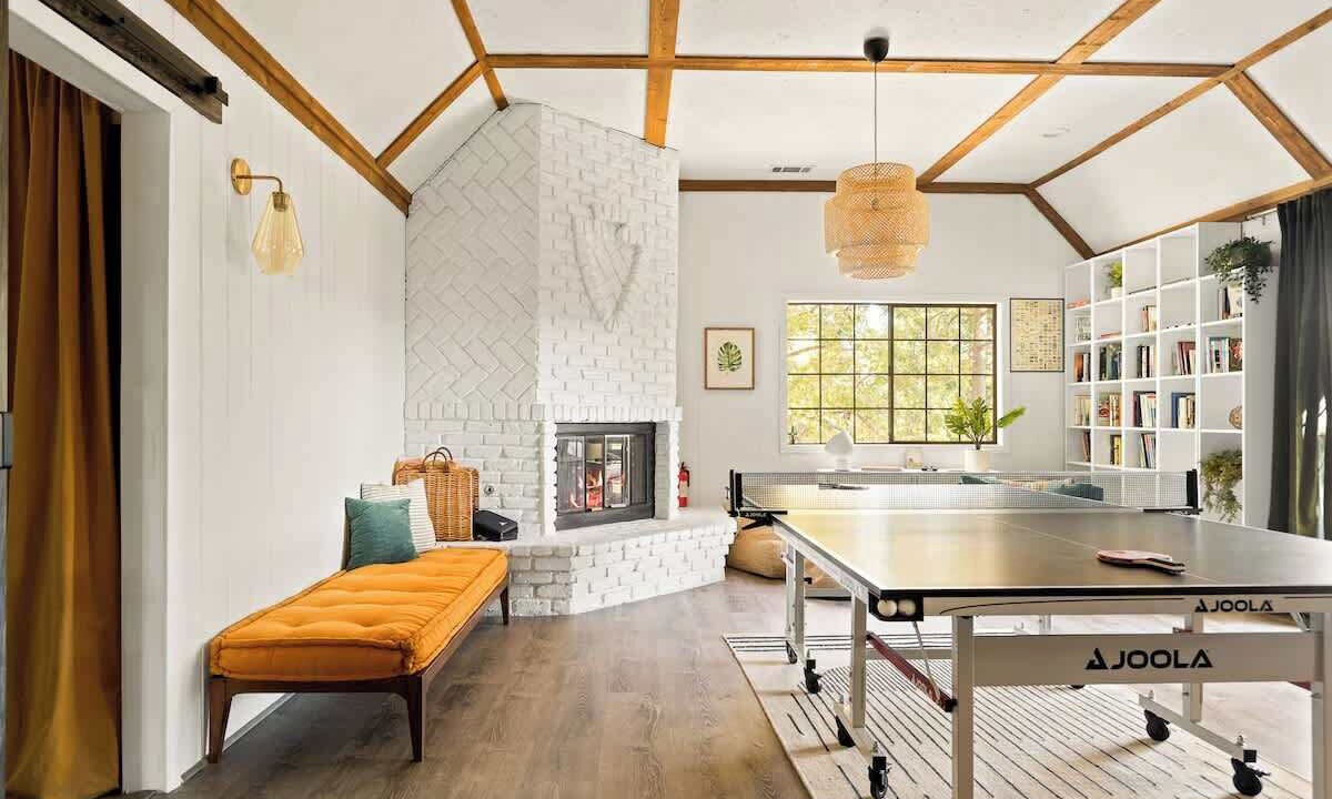 Photo of Bedroom in Blue Jay