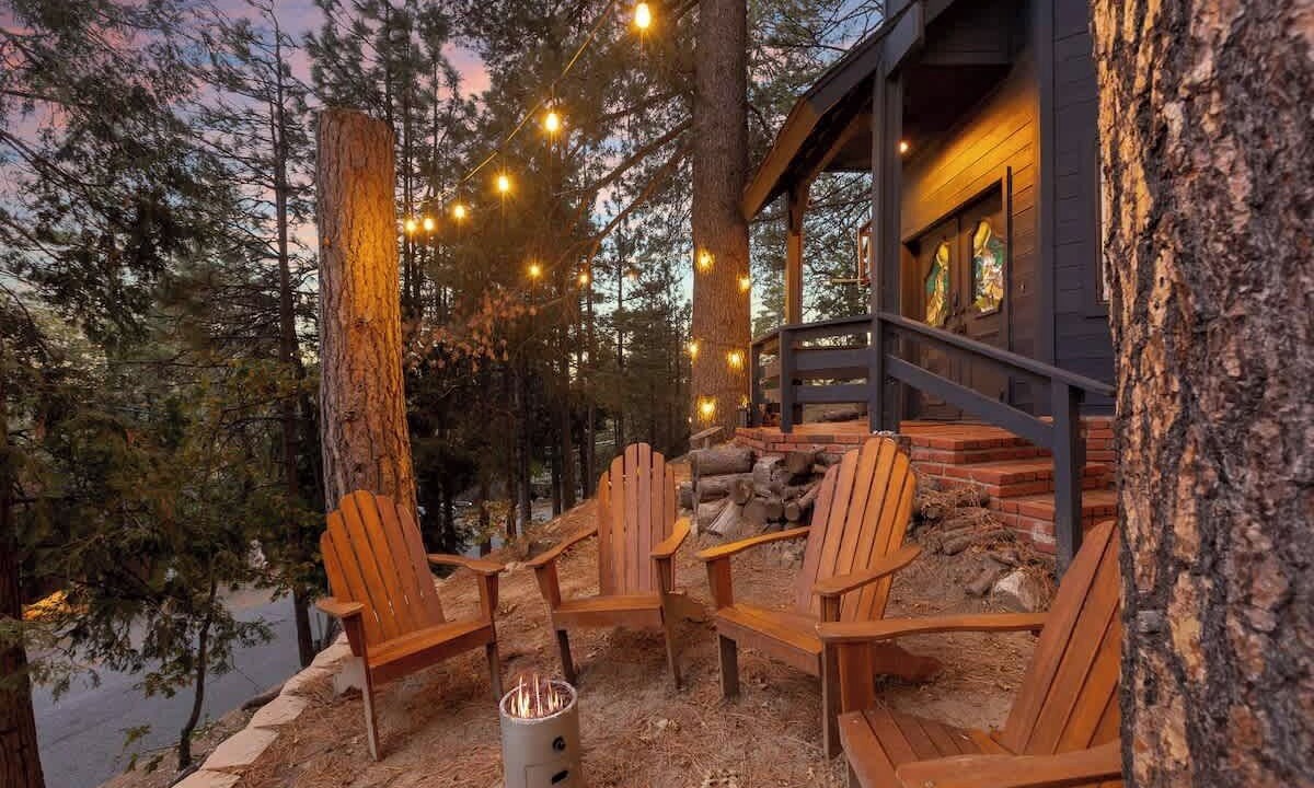 Photo of Patio Balcony in Blue Jay