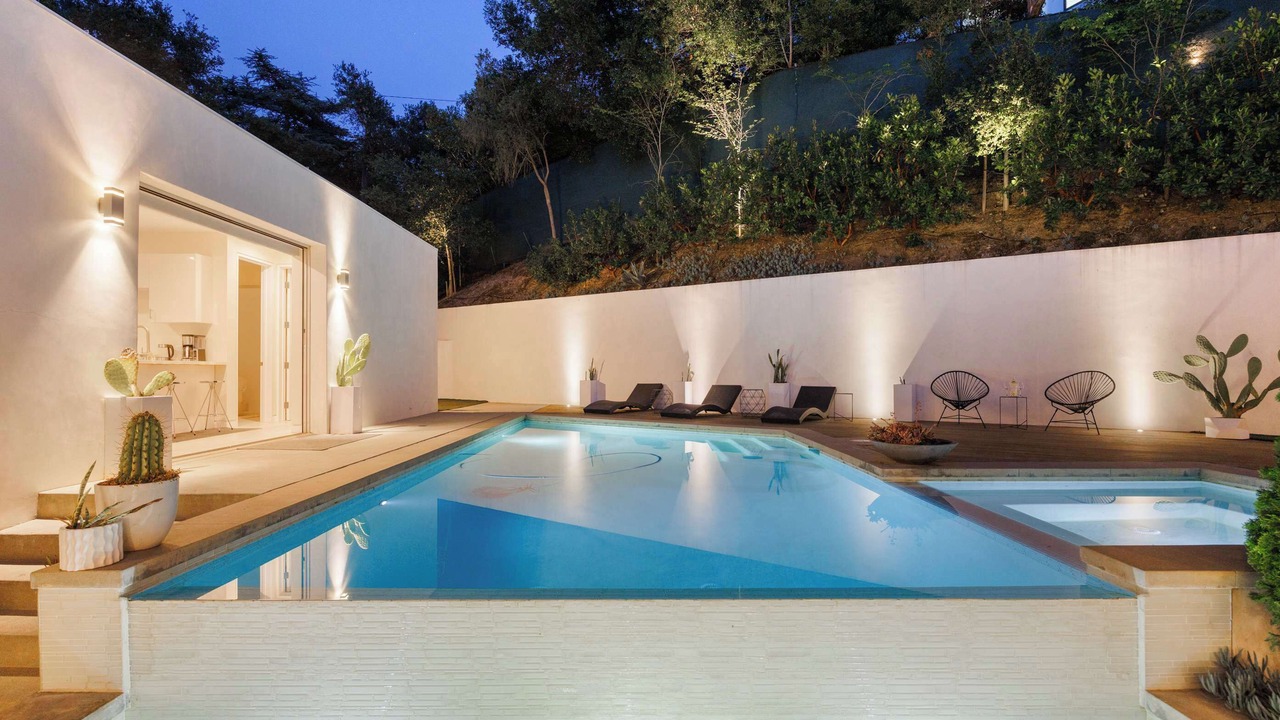 Photo of Outdoor in Sherman Oaks