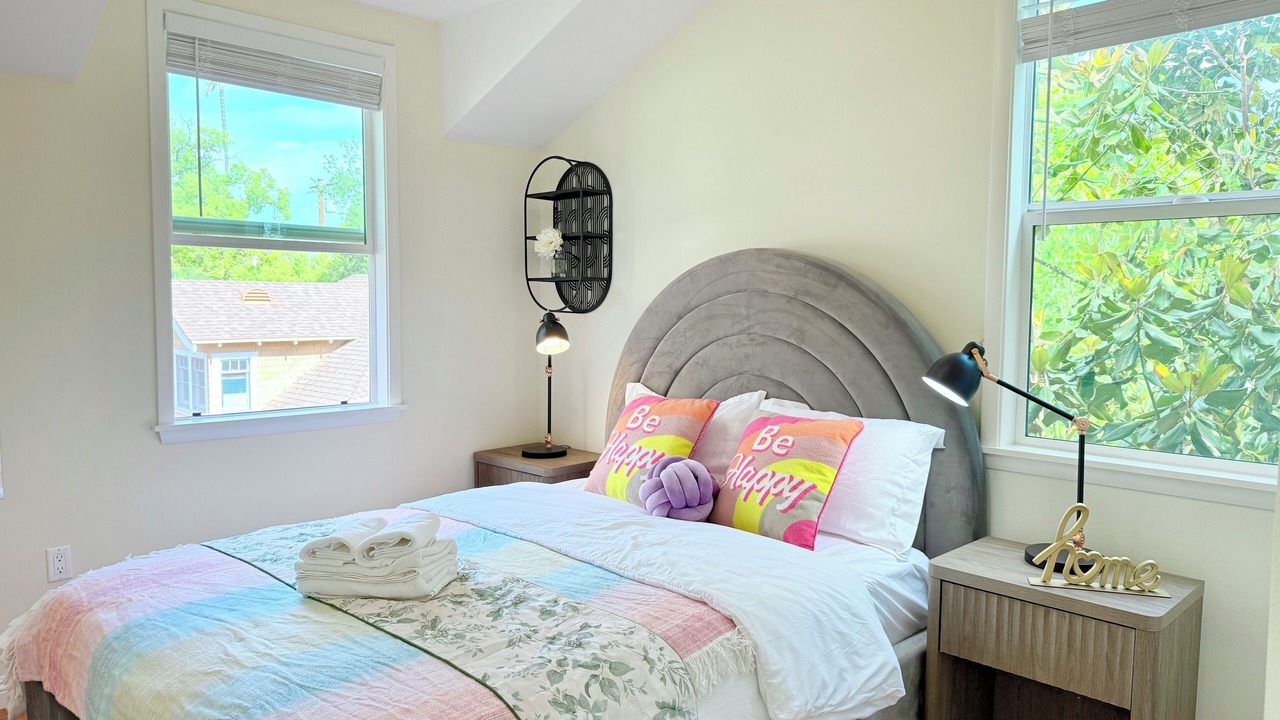 Photo of Bedroom in Mid Central