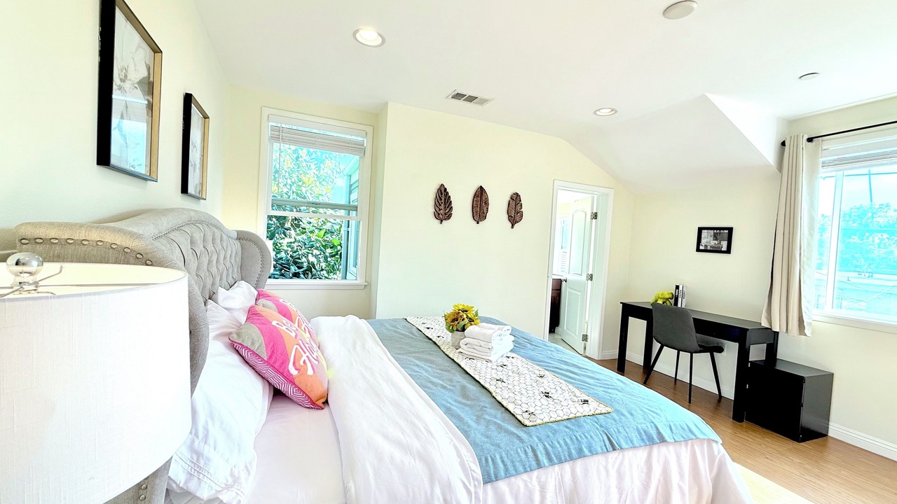 Photo of Bedroom in Mid Central