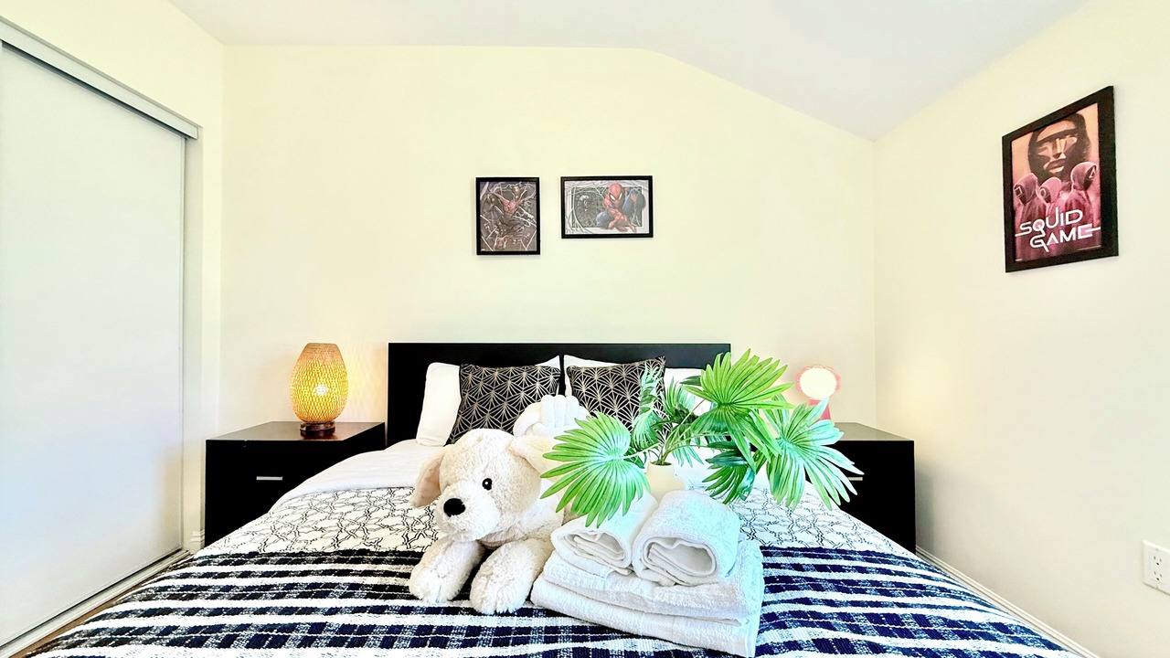 Photo of Bedroom in Mid Central