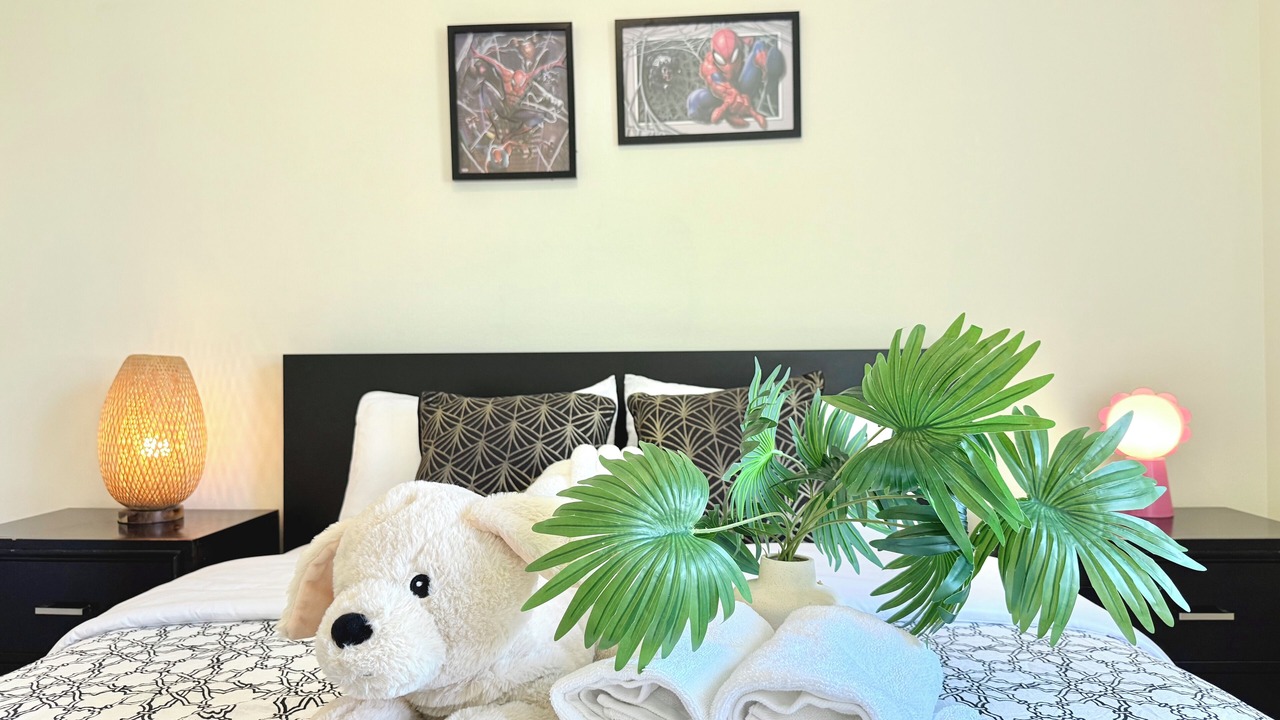 Photo of Bedroom in Mid Central