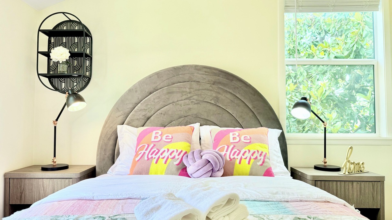 Photo of Bedroom in Mid Central