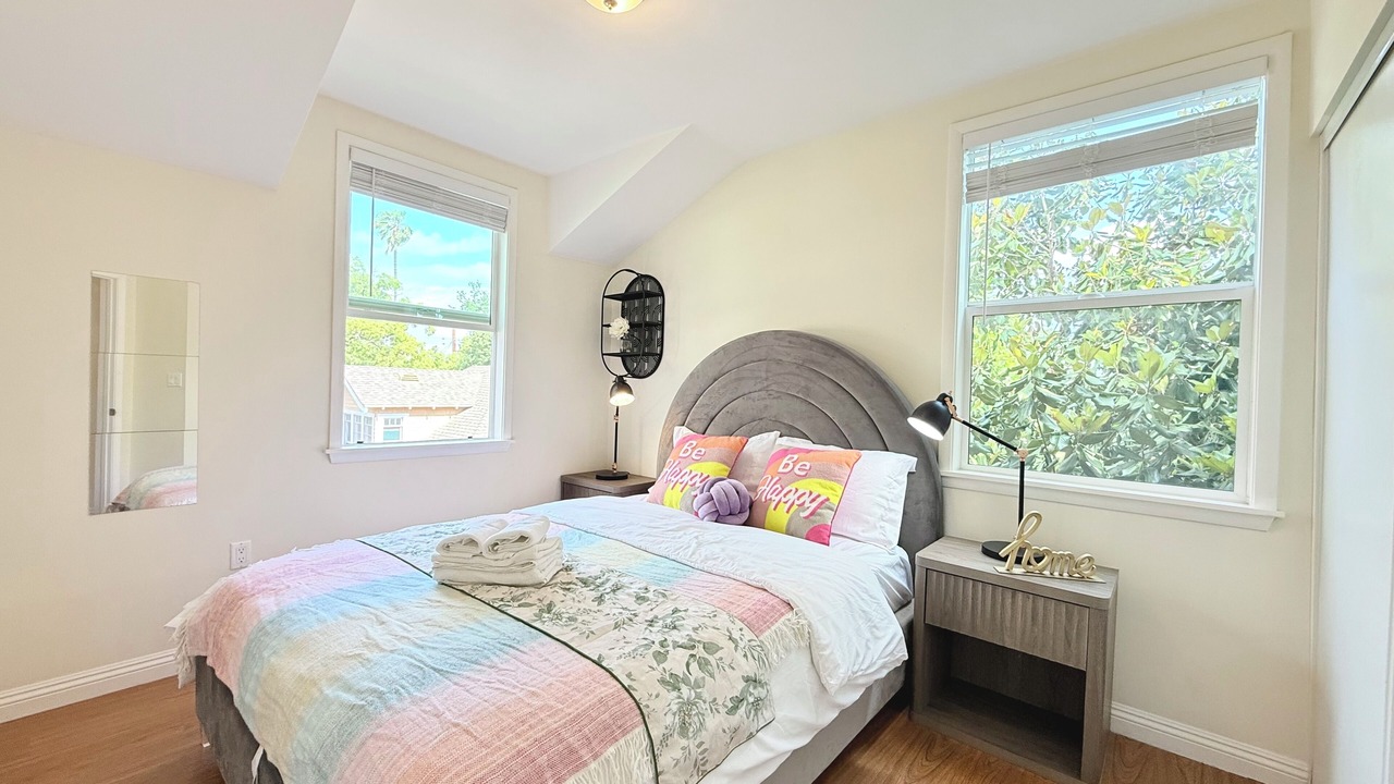 Photo of Bedroom in Mid Central