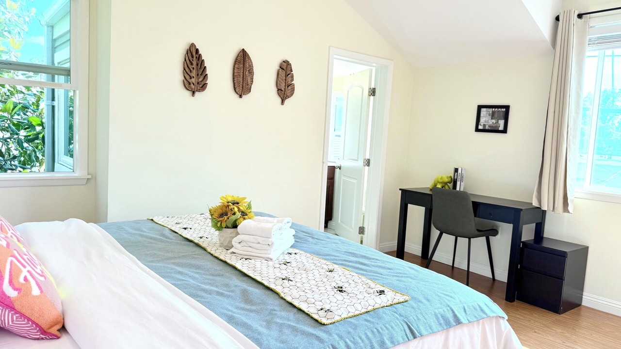 Photo of Bedroom in Mid Central