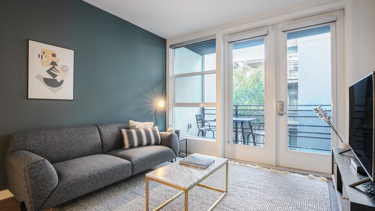 Photo of Livingroom in Beverly Grove